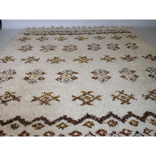 Mid-Century Modern Hand-Knotted Berber Wool Rug, 1978 For Sale - Image 3 of 13