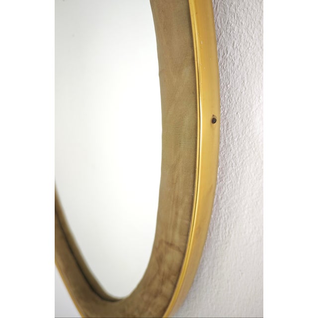 Mid-Century Modern Oval Wall Mirror in Brass and Velvet, 1960s For Sale - Image 6 of 10