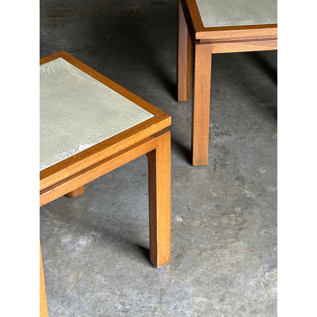 Brown 1950s Harvey Probber End Tables in Mahogany and Enamel, Unmarked- A Pair For Sale - Image 8 of 12