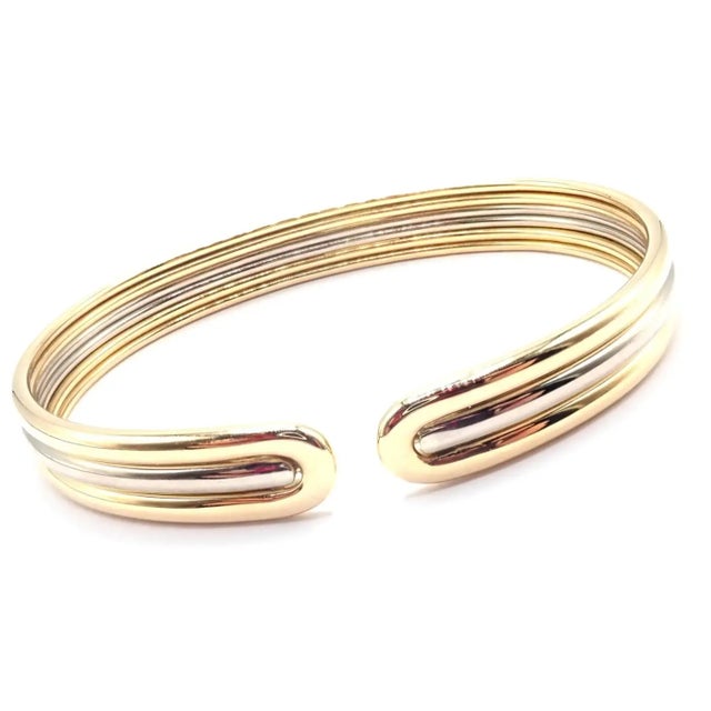 Van Cleef & Arpels 1980s Van Cleef & Arpels Yellow & White Gold Cuff Bangle Bracelet For Sale - Image 4 of 12