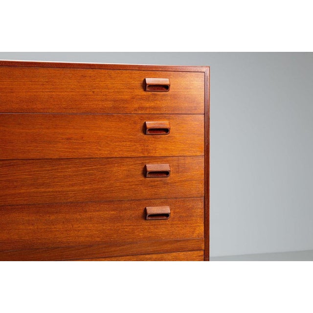 Wood Chest of Drawers in Teak by Børge Mogensen for Soborg Mobelfabrik, Denmark, 1960s For Sale - Image 7 of 13