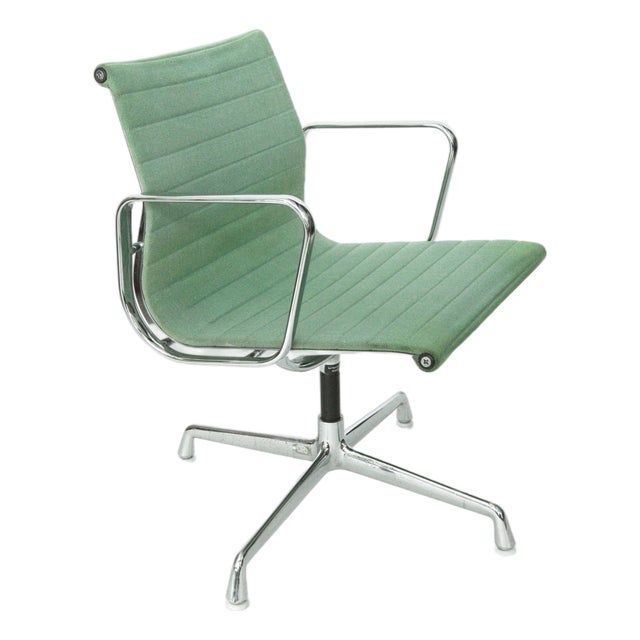 EA 108 Swivel Dining Chair with Aluminium Frame by Charles and Ray Eames for Herman Miller / Vitra, 1970s For Sale