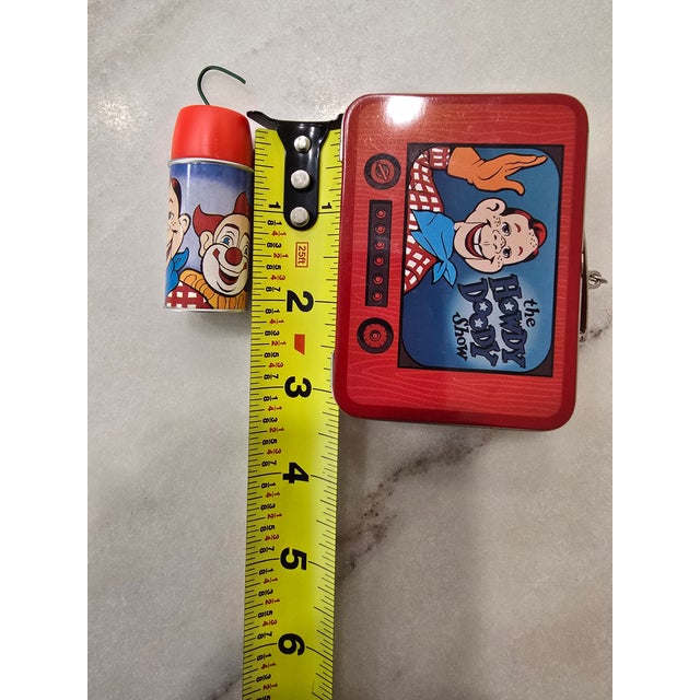 1990s 1999 Hallmark Keepsake Howdy Doody Miniature Lunch Box Ornament Set For Sale - Image 5 of 10