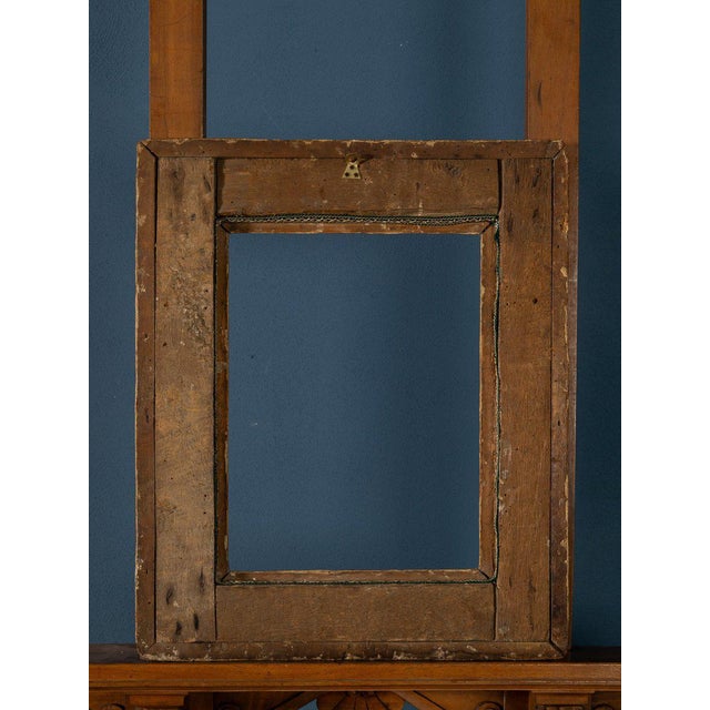 Antique Italian Frame in Carved and Gilded Wood, 1600s For Sale - Image 4 of 6