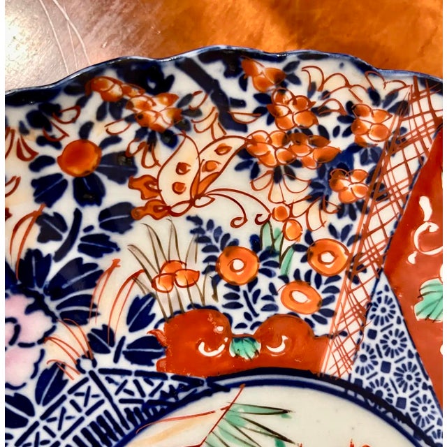 !9th C. Lobed Imari Platter For Sale - Image 4 of 8