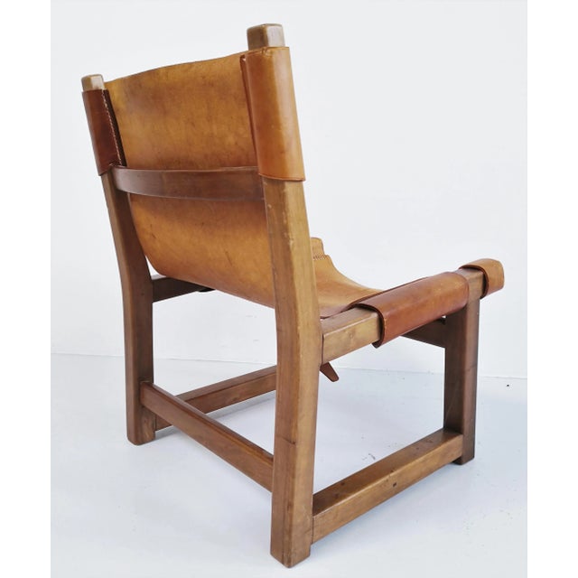 Spanish Walnut and Leather Model Riaza Childrens Chair by Paco Muñoz for Darro, 1950s, in Very Good conditions. Designed...
