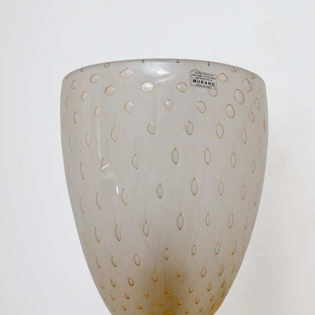 Metal Murano Pulegoso Glass and Brass Wall Sconces, Italy, 1990, Set of 2 For Sale - Image 7 of 9