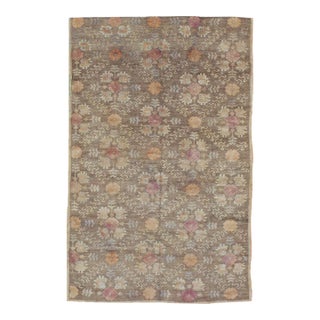 Galerie Shabab Collection Mid-20th Century Turkish Anatolian Accent Rug For Sale
