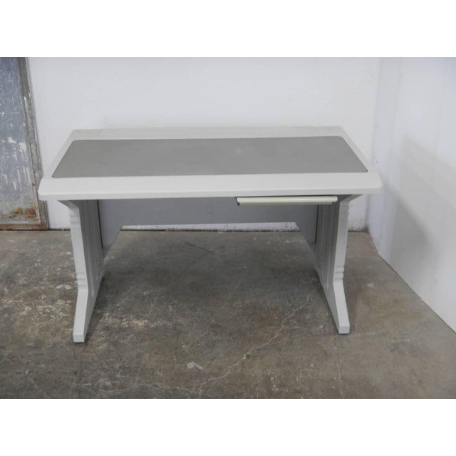 American Desk in Iron and Plastic For Sale - Image 3 of 13