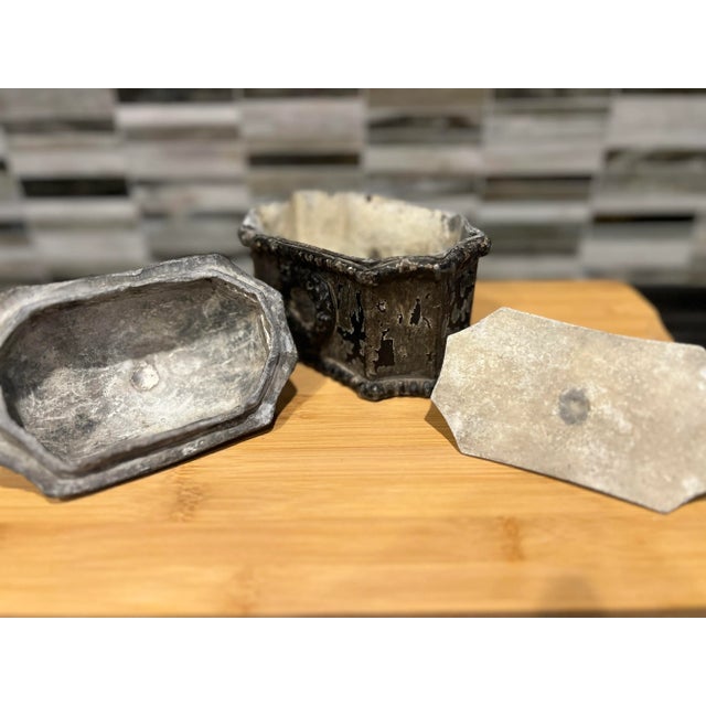 Metal 18th Century, English Georgian Lead Tobacco Keeper - Horse Finial For Sale - Image 7 of 8