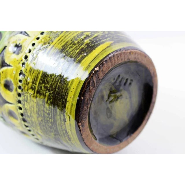 Boho Chic Italian Ceramic Vase by Aldo Londi for Bitossi, 1960s For Sale - Image 3 of 11