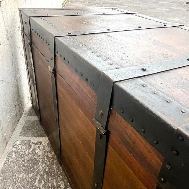 Wooden Trunk with Iron Edges, Italy, 1949 For Sale - Image 14 of 18