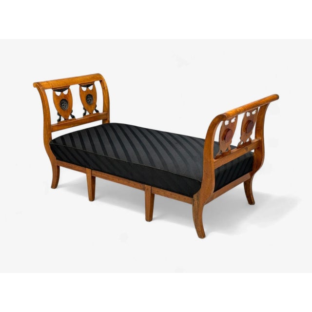 Biedermeier Style, Fruitwood, Black Fabric, Daybed, Usa, 19th Century For Sale - Image 4 of 15