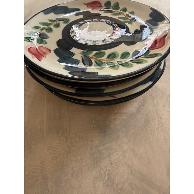 Navy Blue Set of 5 Hand Painted Studio Pottery Plates Signed P Silkotch 1993 Mississippi Folk Art 7 7/8 Inch Salad Plates For Sale - Image 8 of 10