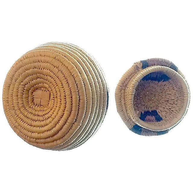 African Mid-20th Century Zulu Ukhamba Basket With Lid 5" H For Sale - Image 3 of 4