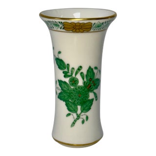 Vintage Herend Apponyi Green Mini Bud Vase For Sale