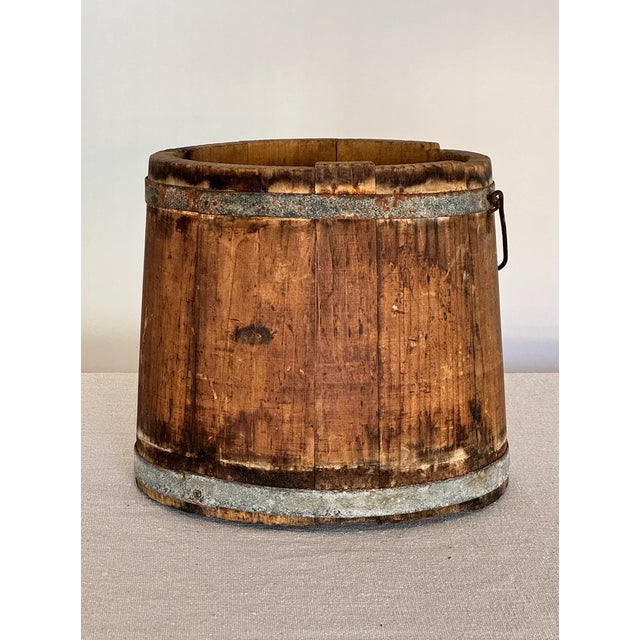 American 1800s Antique Wooden Stave Bucket With Swing Handle For Sale - Image 3 of 5
