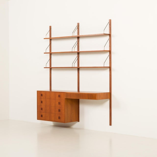 Mid-Century Modern Scandinavian Teak Shelving Unit with Desk, 1970s For Sale - Image 3 of 17