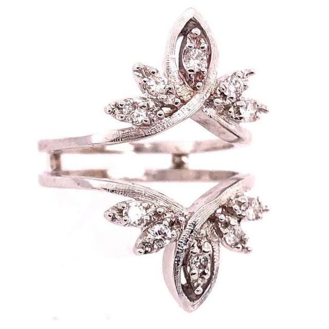 2010s 14 Karat White Gold Interlocking Engagement Ring Guard For Sale - Image 5 of 9