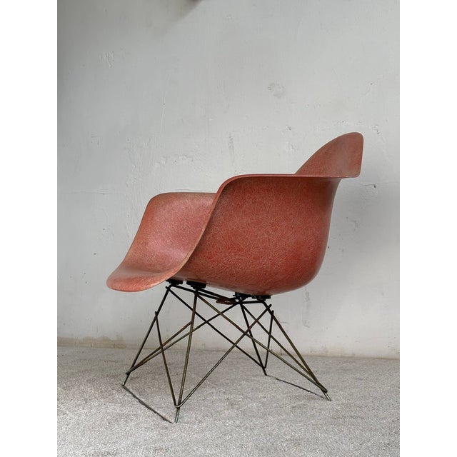 1960s Vintage Salmon Fiberglass Armchair by Charles Eames for Herman Miller, 1962 For Sale - Image 5 of 18