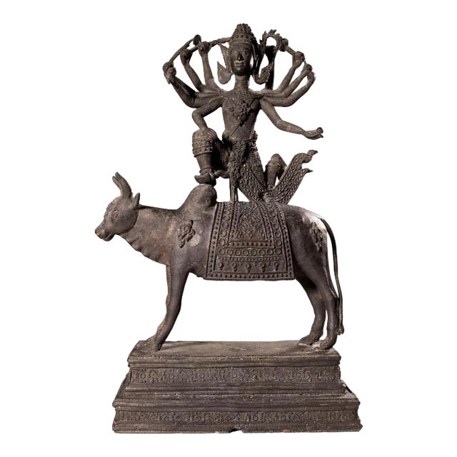Antique Thai Tibet Gilt Bronze Statue Hindu God Lord Shiva on Nandi Bull Sculptu For Sale
