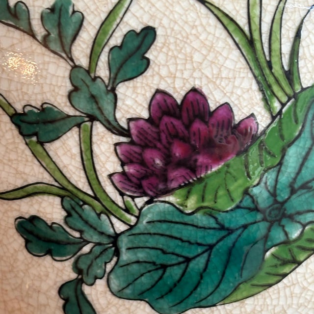 Beige Late-20th Century Wildwood Ginger Jar Table Lamp W/ Koi Motif For Sale - Image 8 of 17