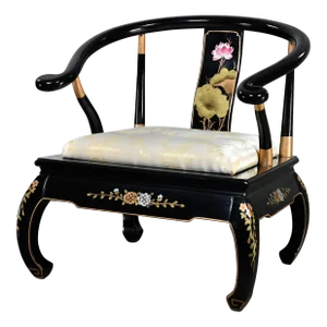 Late 20th to Early 21st Century Chinoiserie Horseshoe Yoke Back Black Lacquer Chair Ming Style Legs Made in China