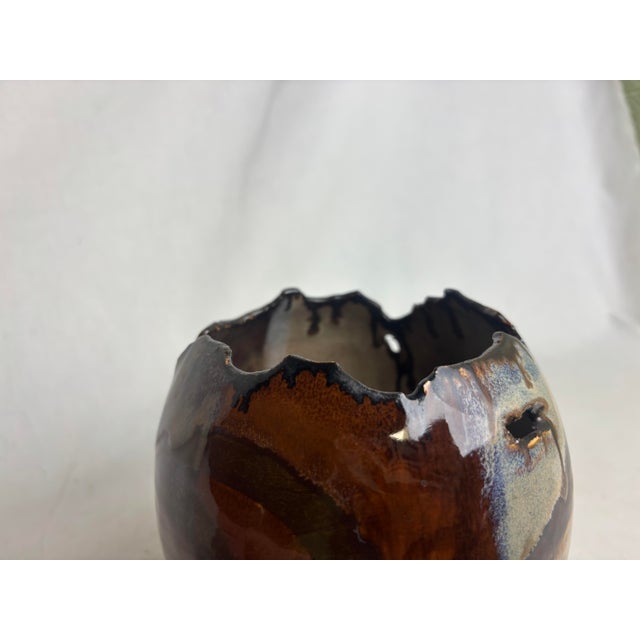 Late 20th Century Organic Pottery Vase by Flynn Sochon W/ Deckled Rim For Sale - Image 5 of 5