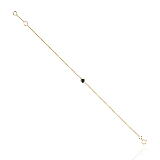 Metal Fine Prong Set Sapphire Heart Chain Bracelet in 14k Yellow Gold For Sale - Image 7 of 18