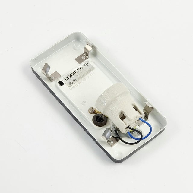 Transparent 1of 2 Mid-Century Glass Wall Lights/Sconces From Limburg, Germany, 1960s/1970s For Sale - Image 8 of 9