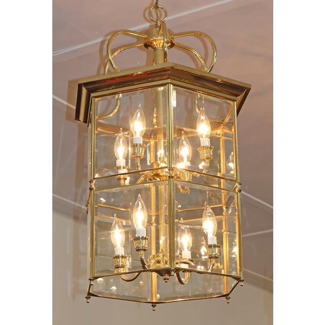 1970s Vintage 8 Light Brass Etched Regency Style Chandelier Lantern For Sale - Image 5 of 9