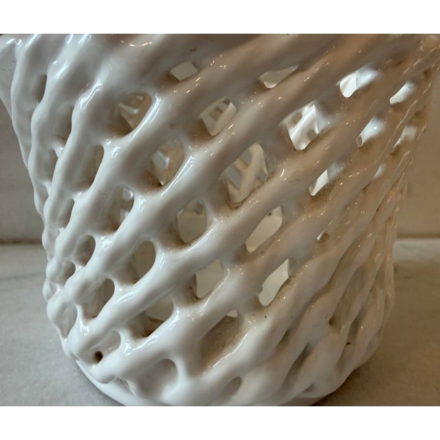 Mid Century Berardos Pottery Ceramic Woven Basket or Lattice Bowl For Sale In Austin - Image 6 of 9