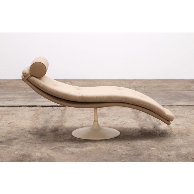 Metal Vintage Lounge Chair in the style of Knoll, 1960s For Sale - Image 7 of 15