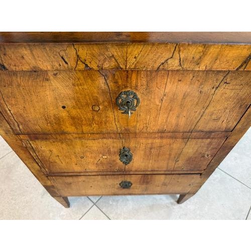 Biedermeier Chest of Drawers in Veneer For Sale - Image 14 of 15