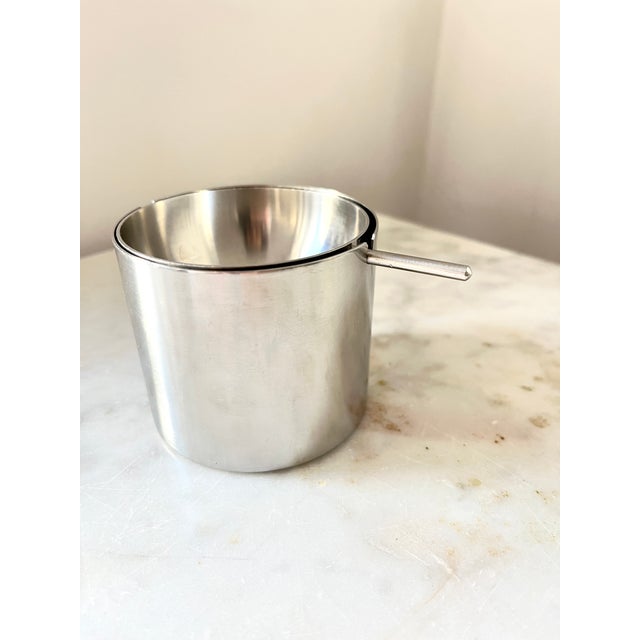 Mid-Century Modern Vintage Danish Cylinda Line Tiltable Ashtrays by Arne Jacobsen for Stelton, 1970s, Set of 2 For Sale - Image 3 of 14