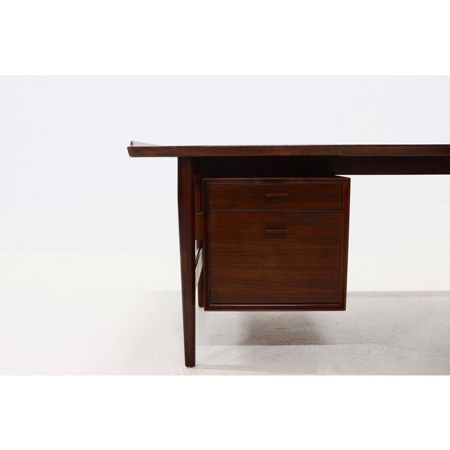 Wood Rosewood Executive Desk Model 209 by Arne Vodder for Sibast, 1955 For Sale - Image 7 of 16