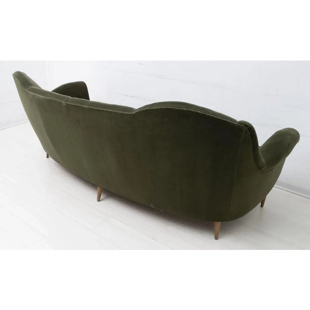 Forest Green Mid-Century Italian Modern Curved Velvet Sofa, 1950s For Sale - Image 8 of 10