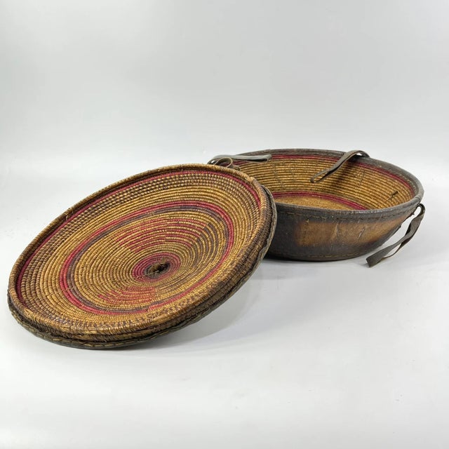 African Early 20th Century Large Mesob Lidded Leather Wrapped Lunch Basket Ethiopia For Sale - Image 3 of 10