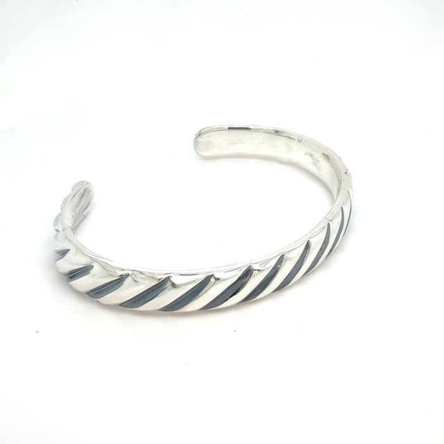 Authentic David Yurman Chevron Cuff Bracelet Size M Sterling Silver Estate DY785 Retail: $895.00 Make a bold statement...