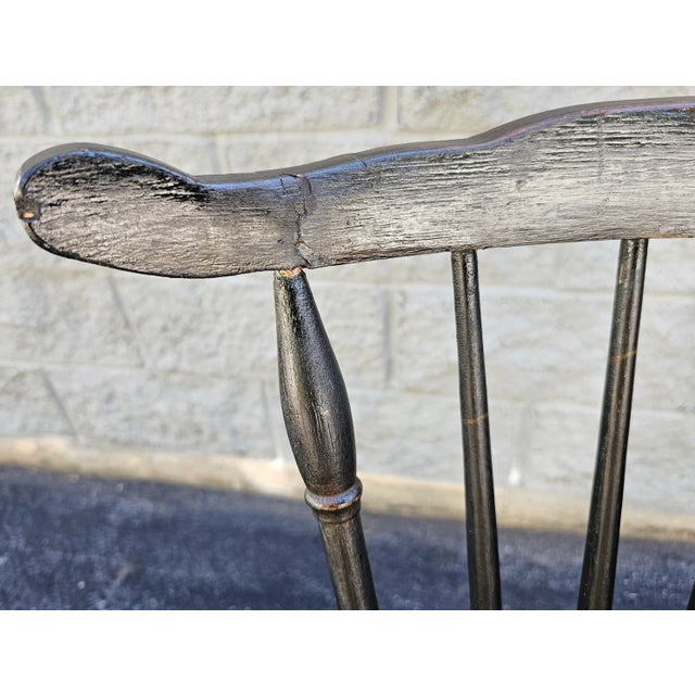19th Century Early American Ebonized Saddle Seat and Spindle Back Windsor Chair For Sale - Image 4 of 9