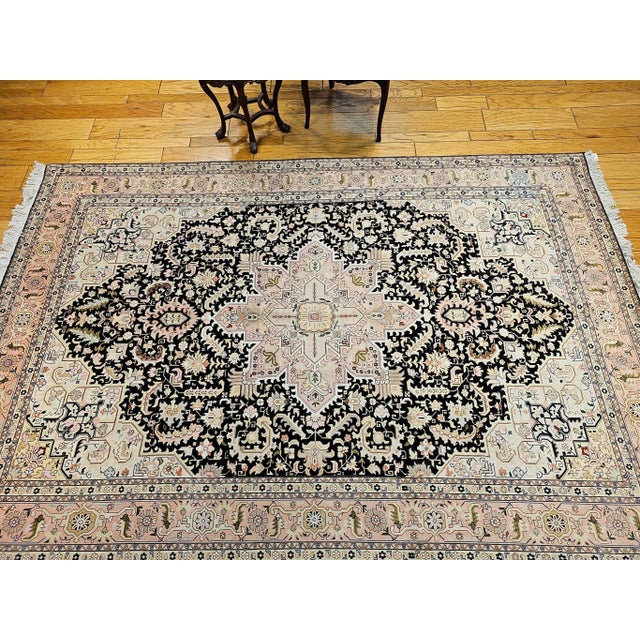Vintage Persian Tabriz Heriz Rug, Geometric Pattern, Hand-Knotted Wool, Black & Ivory, 7’ X 10’ For Sale In Chicago - Image 6 of 12