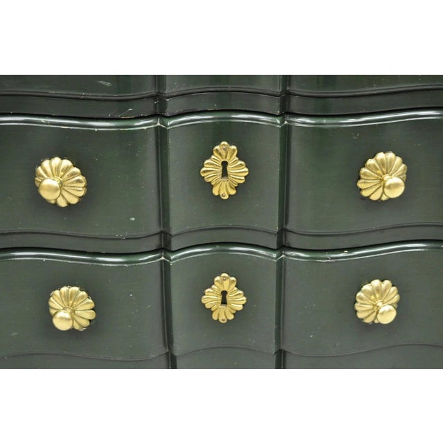 Mid 20th Century Vintage French Country Provincial Green Lacquer 3 Drawer Nightstand by Roundtree For Sale - Image 5 of 12