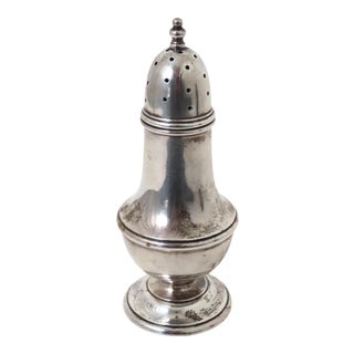 Classic Style Antique Solid Sterling Silver Sugar Shaker - Muffineer For Sale