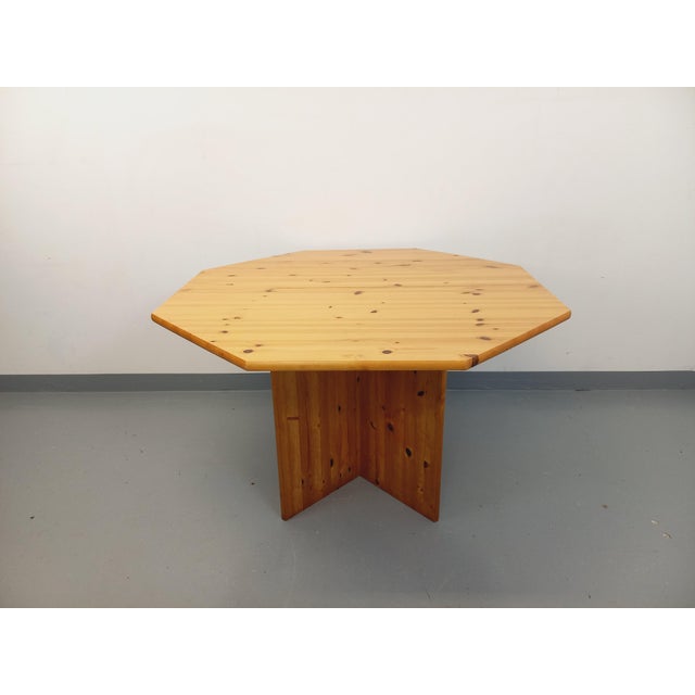1970s Vintage Octagonal Pine Dining Table with Extension, 1970s For Sale - Image 5 of 18