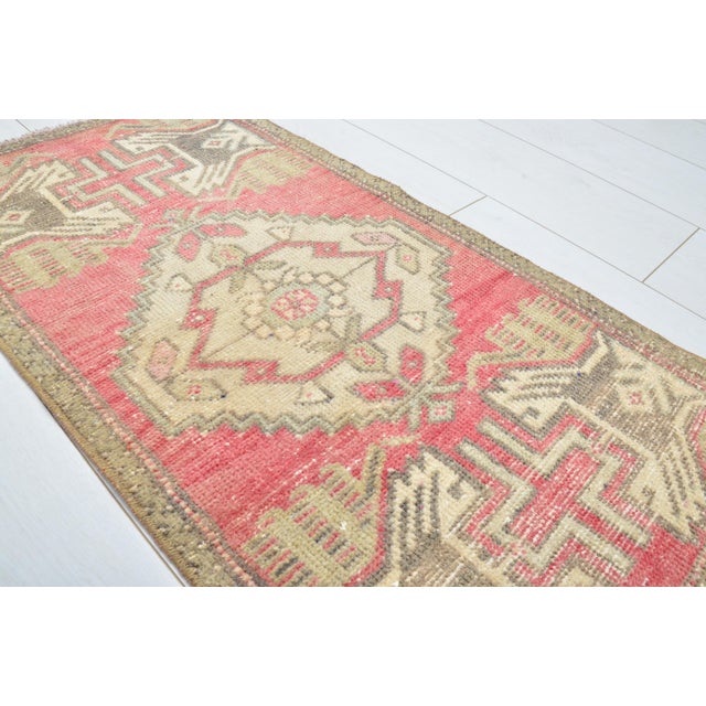 Mid 20th Century Turkish Bohemian Small Rug For Sale - Image 4 of 5