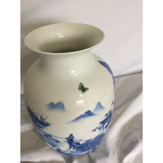 Blue Vintage Blue and White Vase With Small Butterfly Deta For Sale - Image 8 of 10