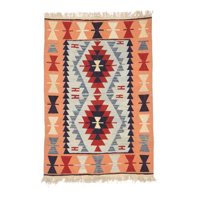 Vintage Persian Shiraz Kilim Rug - 03'11 X 05'08 For Sale