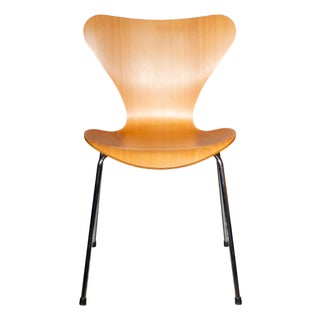 Fritz Hansen Series 7 Chair-Beech For Sale