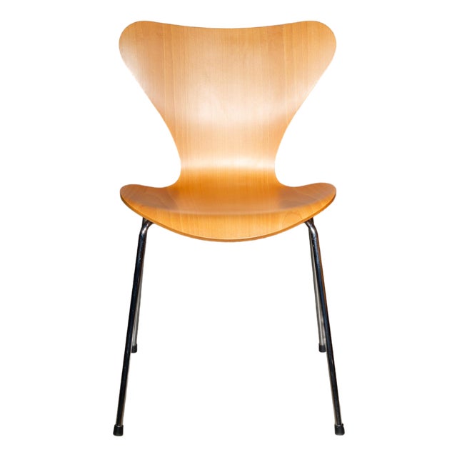 Fritz Hansen Series 7 Chair-Beech For Sale