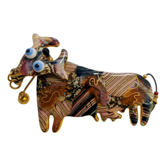 Late 20th Century Signed Jewelry 10 Artisan Cynthia Chuang Porcelain Nodding Cow Brooch For Sale